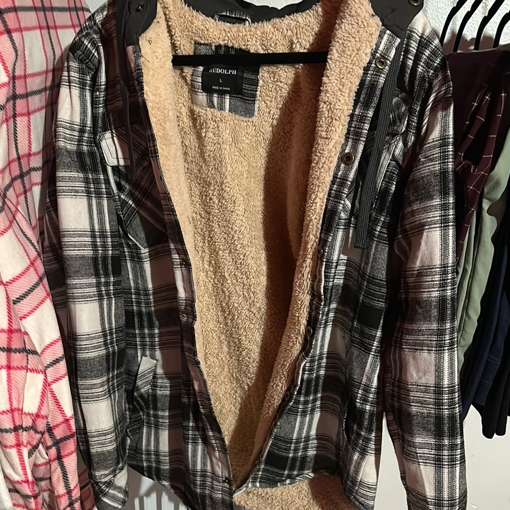 NWOT black and White Plaid Sherpa Jacket